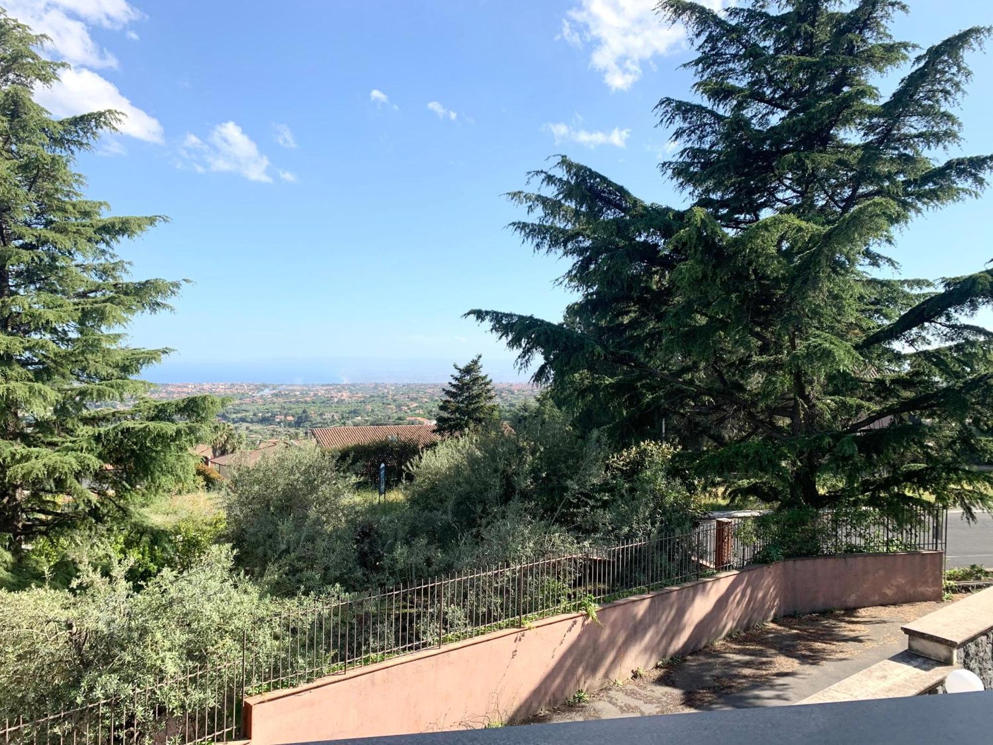 Etna Royal View Aparthotel Trecastagni Εξωτερικό φωτογραφία